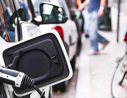Bornes et temps de recharge : ce qu’il faut savoir