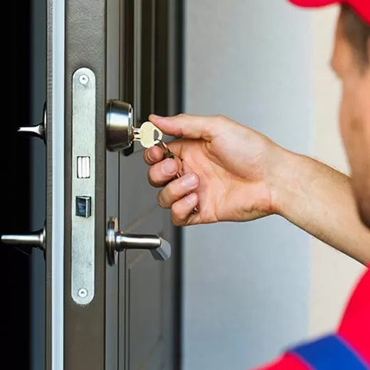 Perte de clé, serrure bloquée ou cassée… : que couvre votre assurance habitation ?